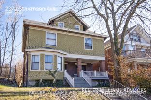 2372 Stratford Ave - Photo 1 of 1