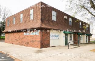 featured image of 915 S Court St #54