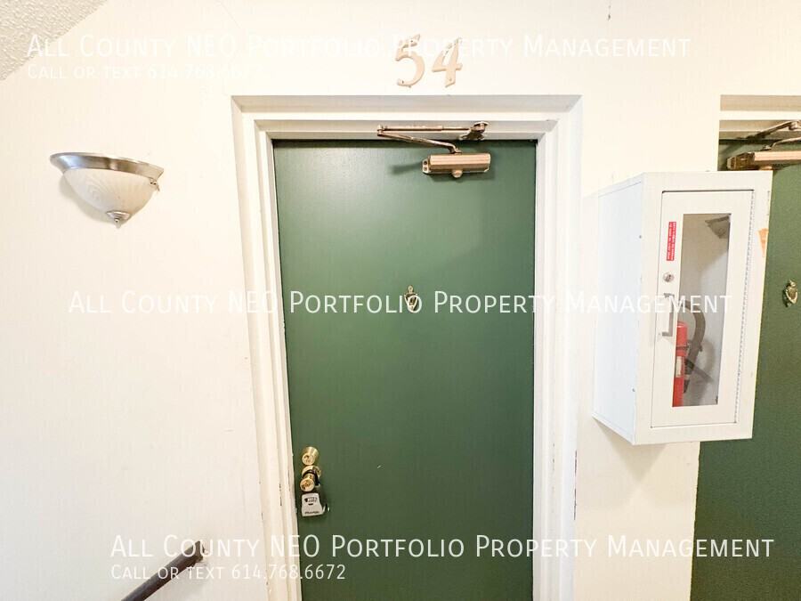 915 S Court St #54 - Photo 3 of 15