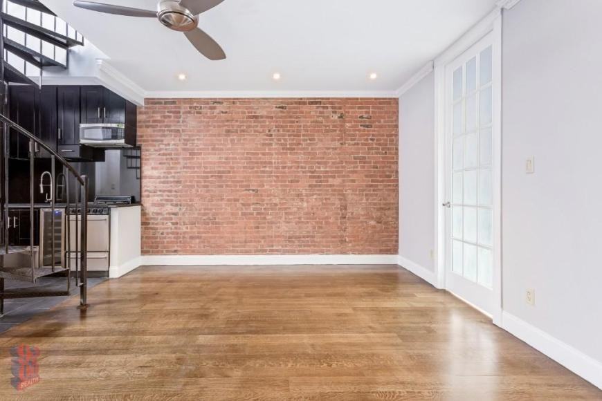 653 9th Avenue - Photo 3 of 10