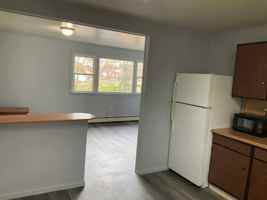 featured image of 589 W Broadway