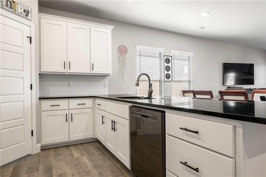 2041 Tallgrass Ter - Photo 7 of 27