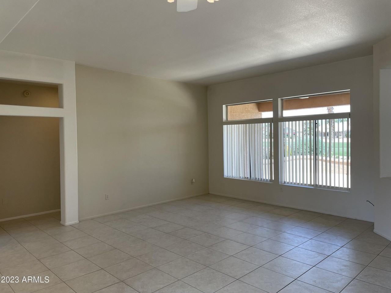 14122 W Parada Dr - Photo 6 of 35