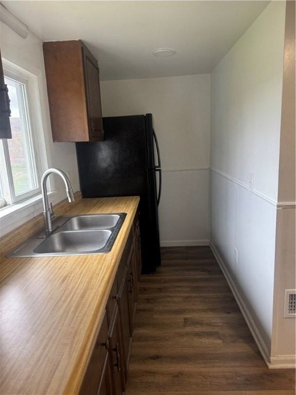 8573 Main St - Photo 5 of 8