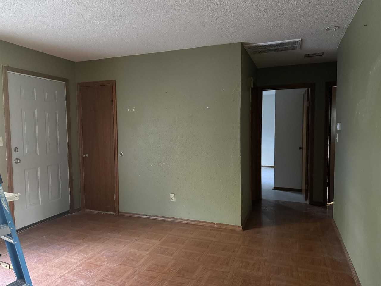 156 Pottawattamie Drive - Photo 5 of 22