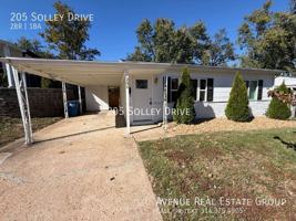 featured image of 205 Solley Dr