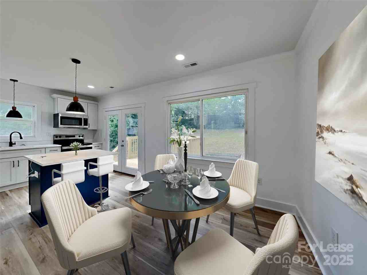 2633 Brentwood Pl - Photo 4 of 25