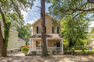 featured image of 1029 Maxcy St