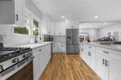 337 S Windham Rd - Photo 1 of 1