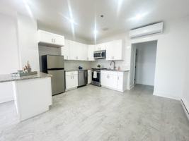 featured image of 207 Bank St #201