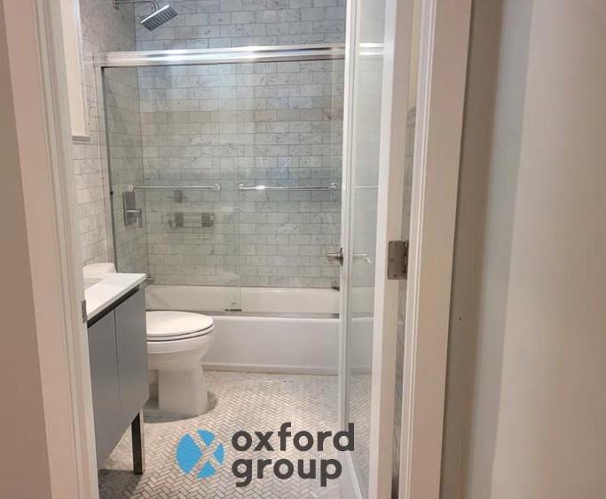 340 East 52nd Street - Photo 6 of 9