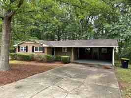 featured image of 31 Elaine Dr