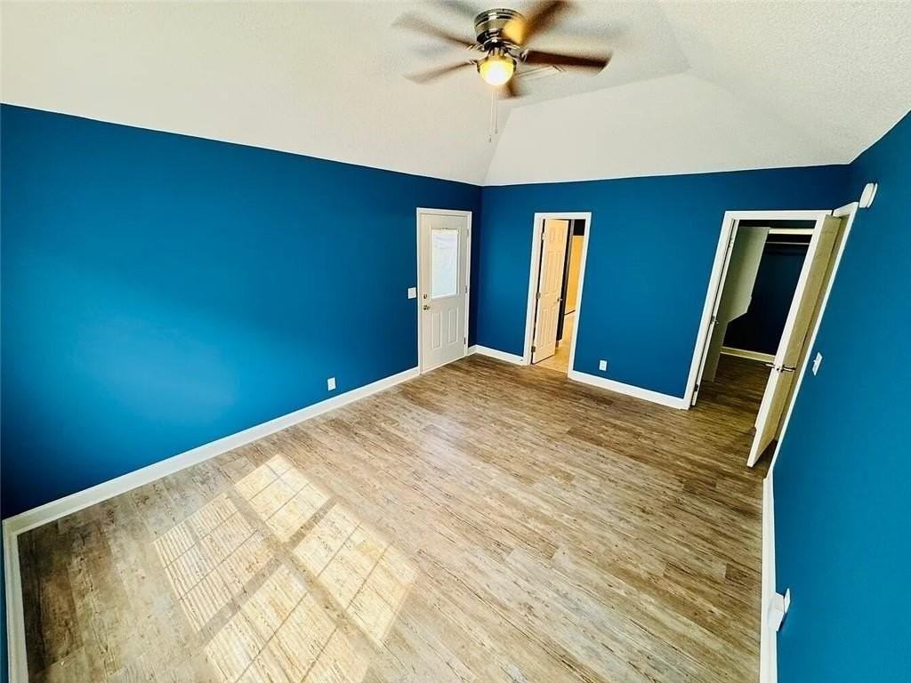 312 Maple St - Photo 7 of 13