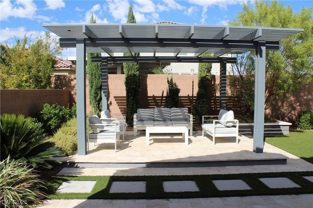 3162 Casalotti Ave - Photo 5 of 19