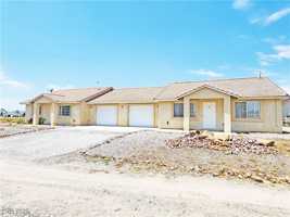 featured image of 600 San Lorenzo St #B