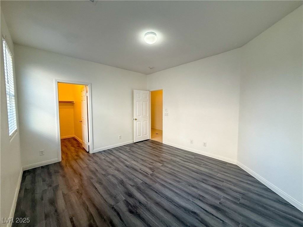 10246 Valaspen St - Photo 6 of 50