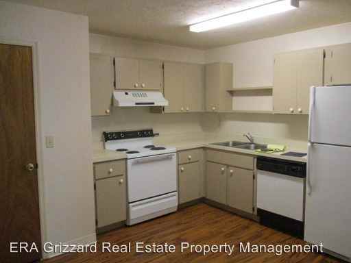 1327 Shady Terrace Lane - Photo 3 of 6