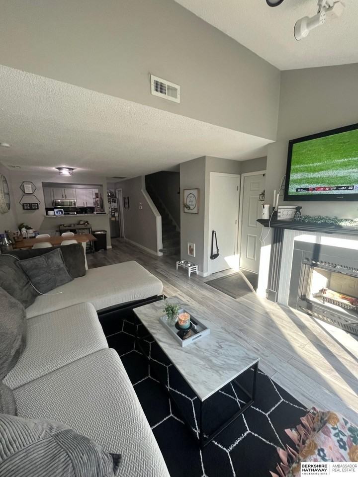 106 S 37th St #5 - Photo 2 of 12