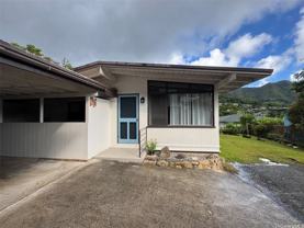 3571 Manoa Rd - Photo 1 of 1