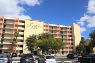 9455 W Flagler St #C409 - Photo 1 of 1