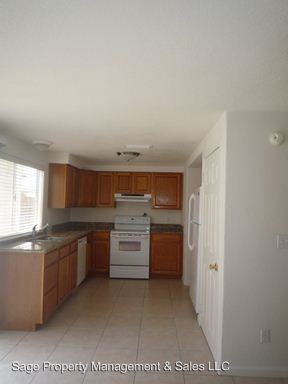 2038 N 87th Terrace - Photo 3 of 7