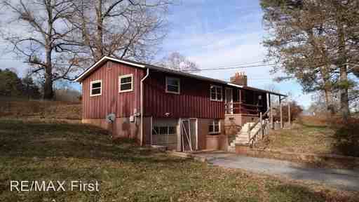 2108 Mentor Rd - Photo 2 of 2