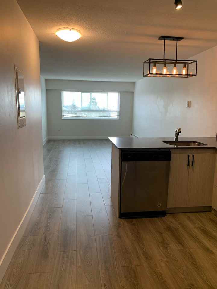 460 Griffiths Place #307 - Photo 3 of 13