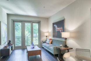 809 S Lamar Blvd - Photo 1 of 1