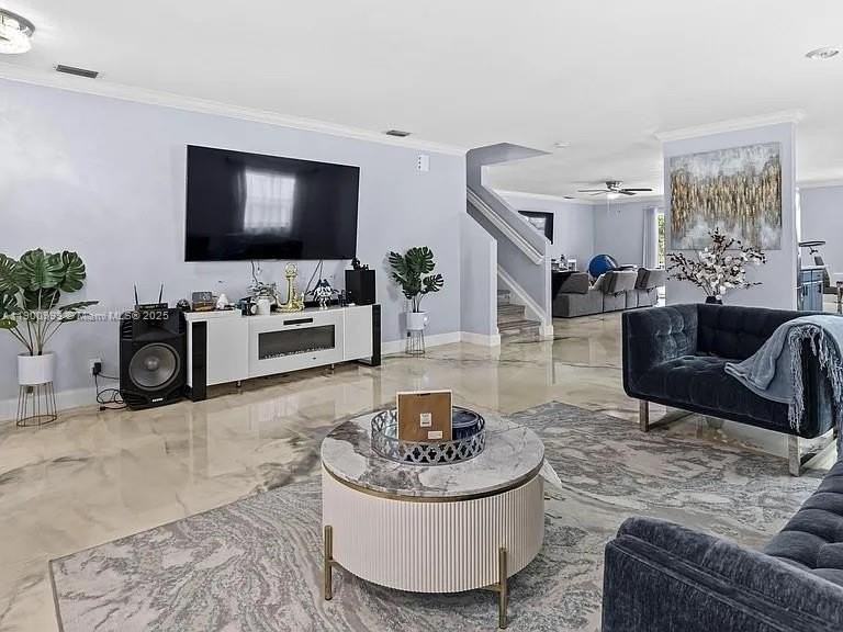 6627 Rainwood Cove Ln - Photo 4 of 21