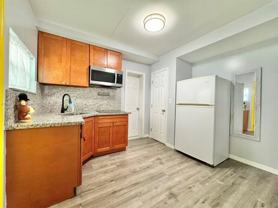 940 Nw 32nd Ct #BACK - Photo 1 of 1