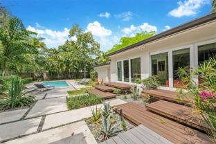 5800 Sw 50th Ter - Photo 1 of 1