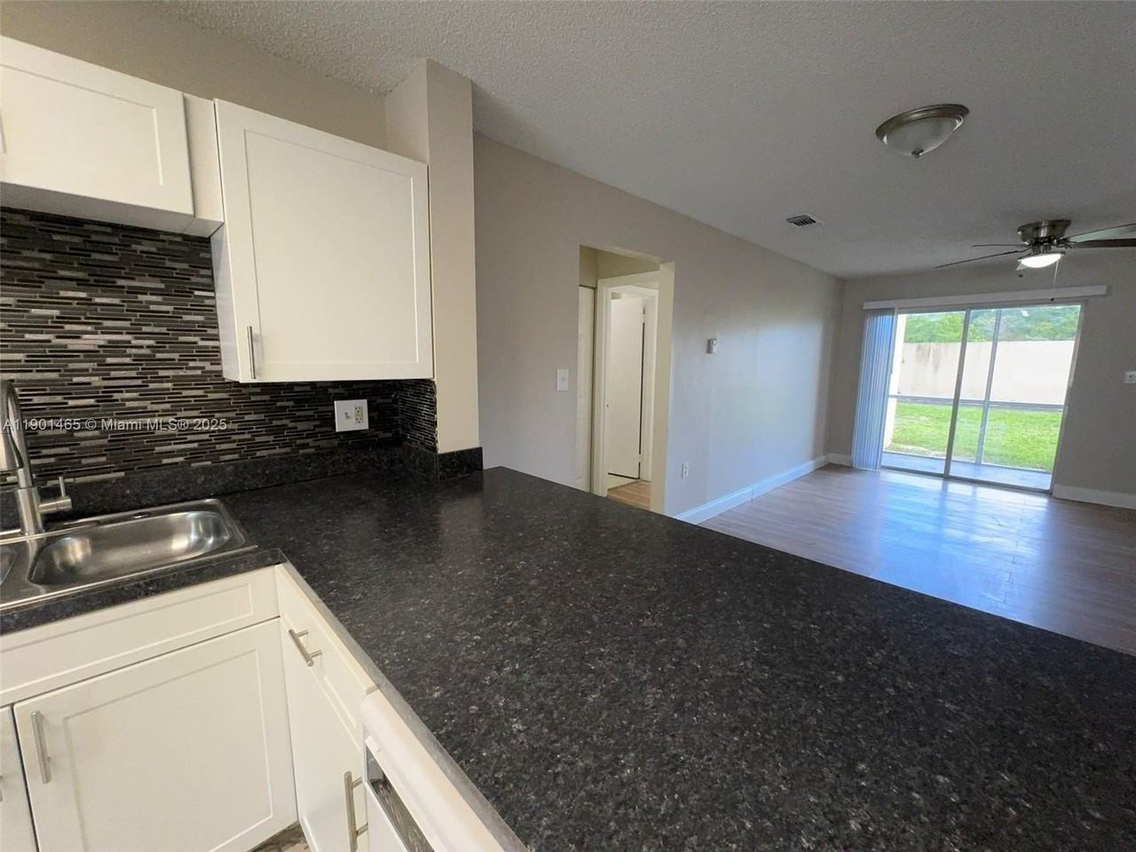 2173 Sw 80th Ter #2173 - Photo 7 of 31