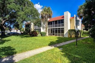 606 Nw 13th St #27 - Photo 1 of 1