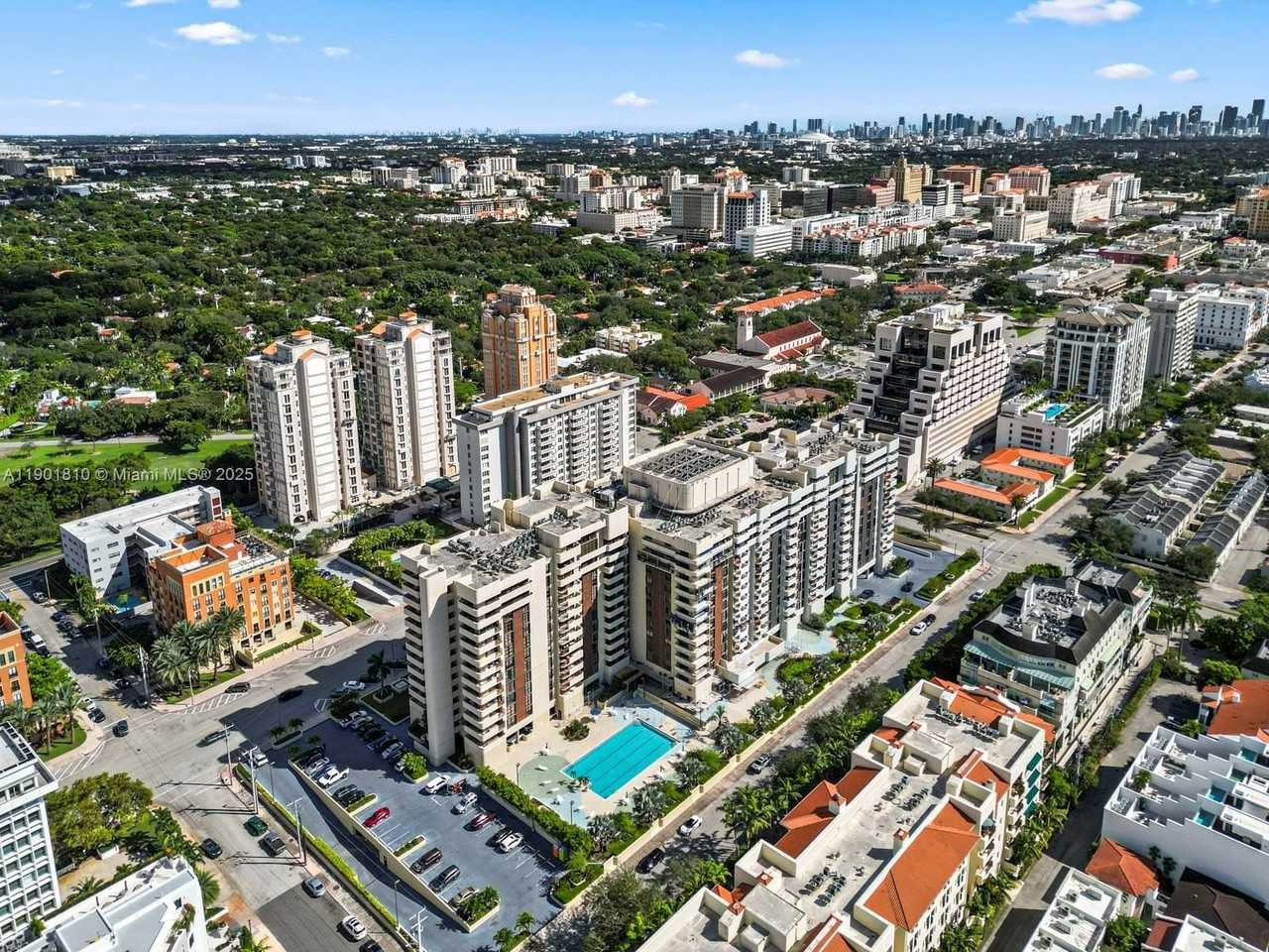 600 Biltmore Way #902 - Photo 2 of 38