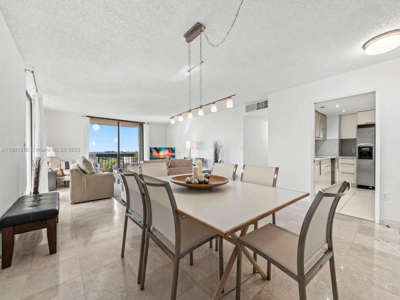 600 Biltmore Way #902 - Photo 4 of 38