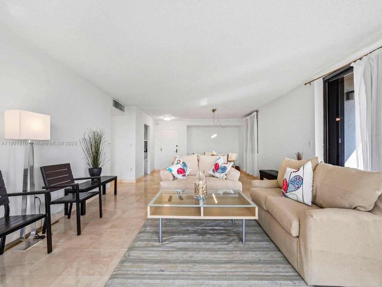 600 Biltmore Way #902 - Photo 6 of 38