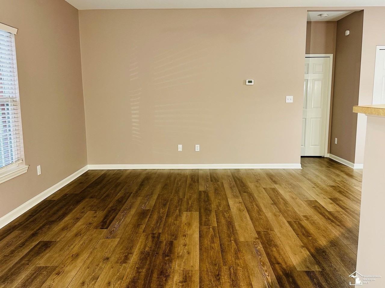 20003 Hidden Oaks Dr - Photo 2 of 21