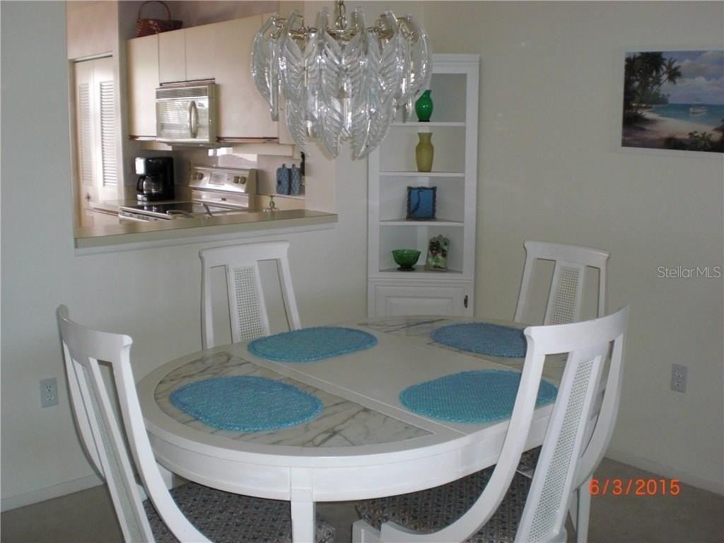 4570 Pinebrook Cir #304 - Photo 5 of 25