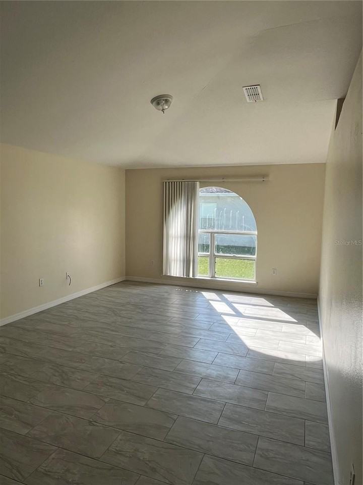 14905 Sw 47th Ct - Photo 5 of 22