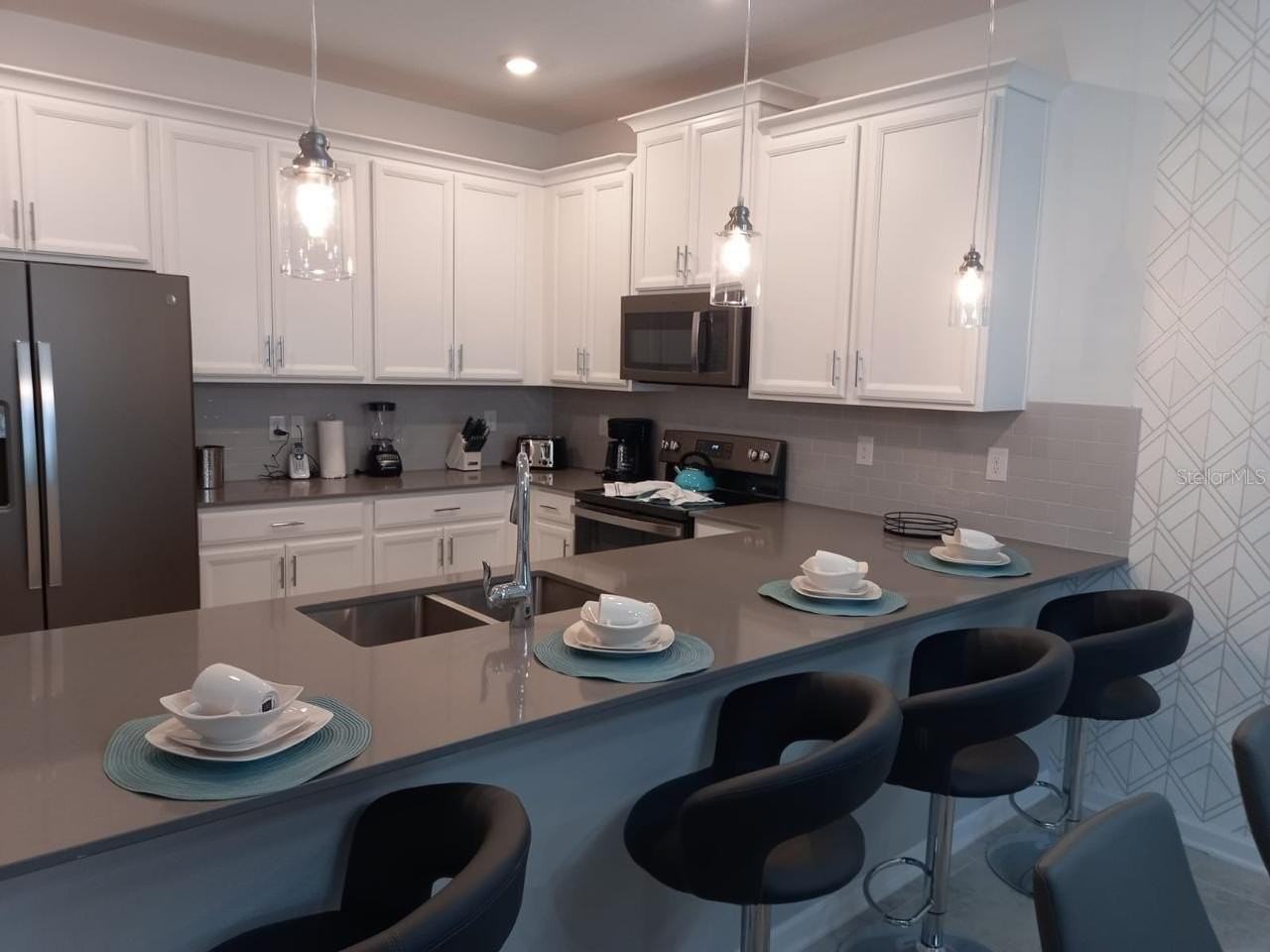 1041 Splash Shot Place #1041 - Photo 2 of 11