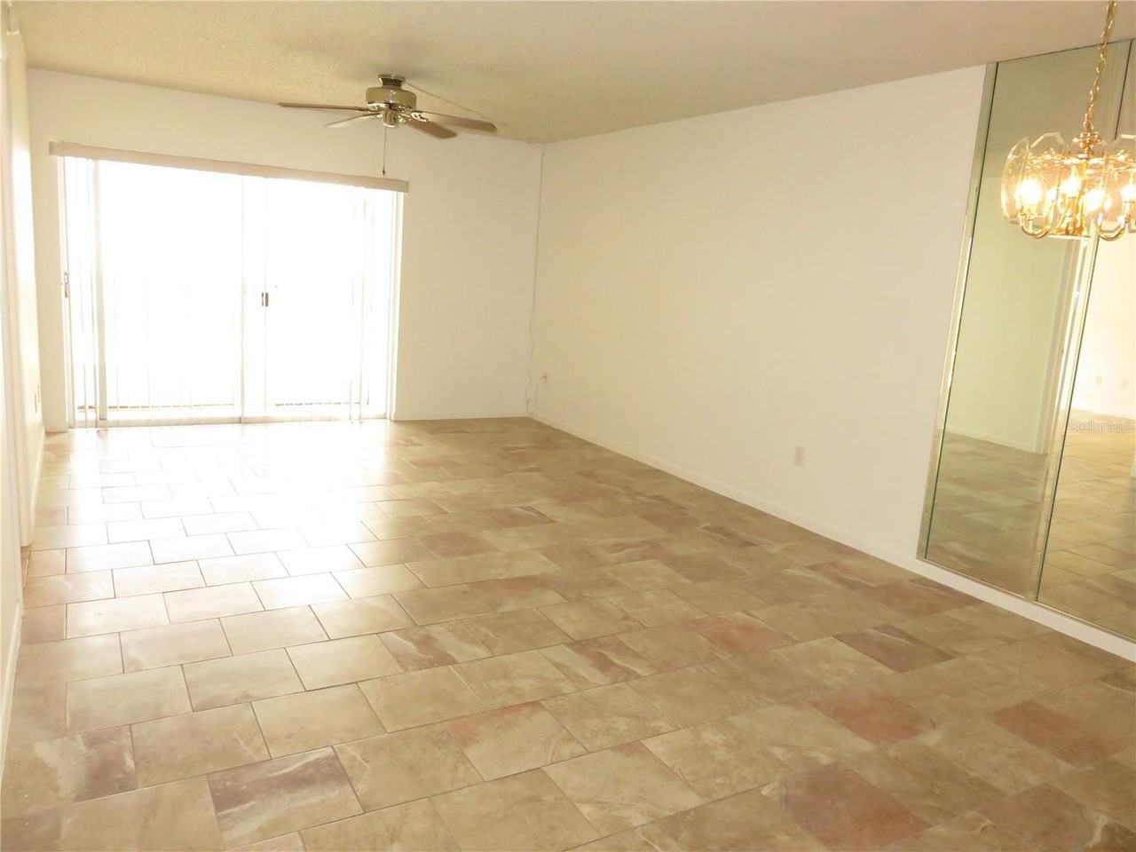 4911 Sunnybrook Dr #12 - Photo 6 of 32