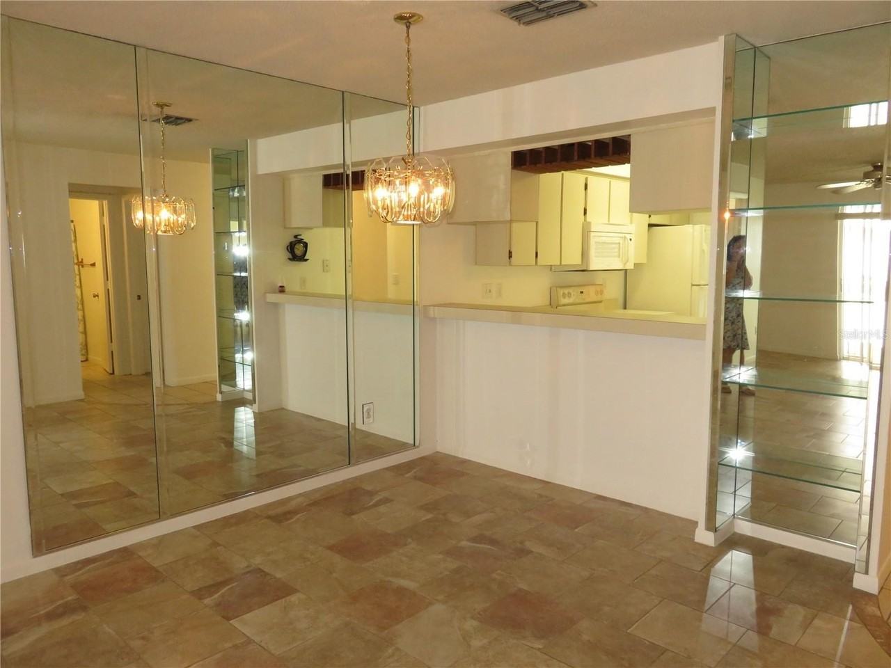 4911 Sunnybrook Dr #12 - Photo 7 of 32