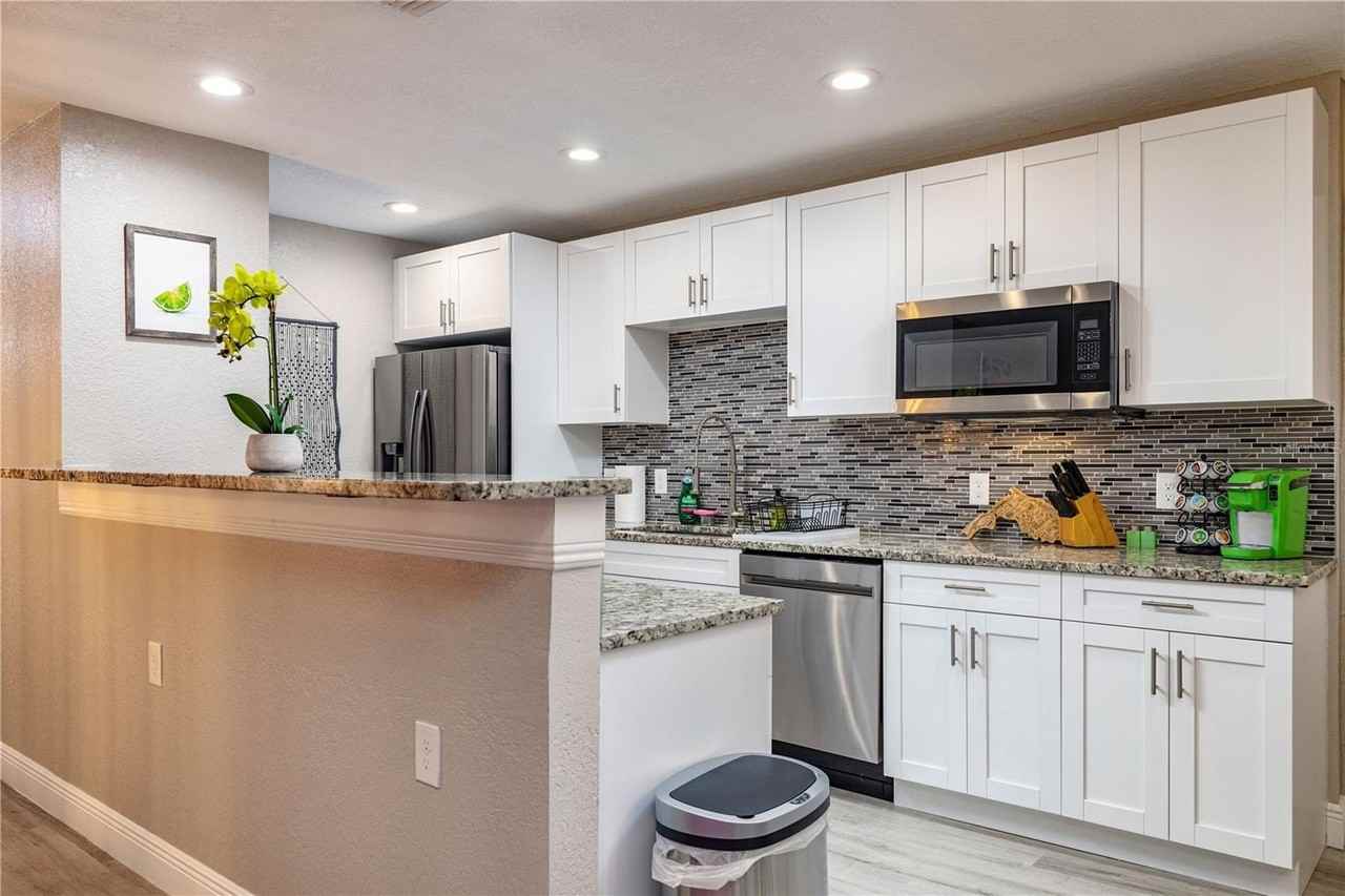 113 W Adalee St - Photo 5 of 28