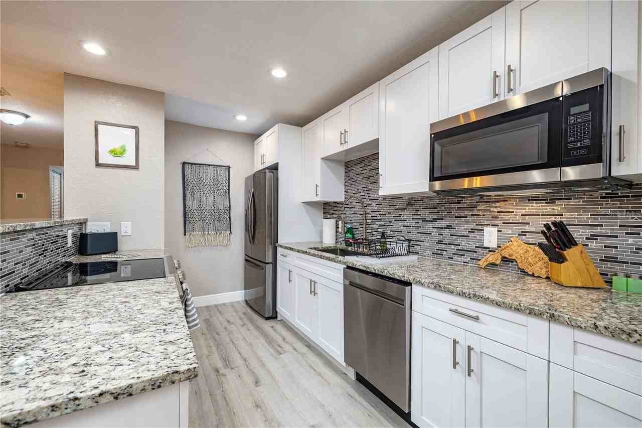 113 W Adalee St - Photo 6 of 28