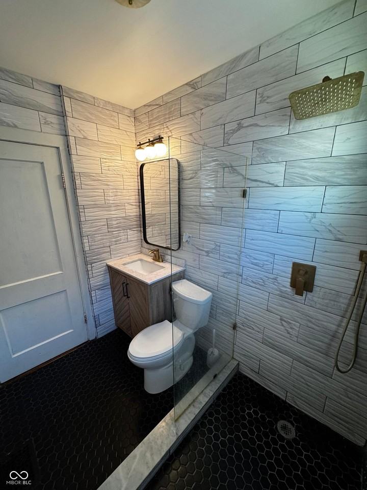 2532 E 17th St - Photo 6 of 16