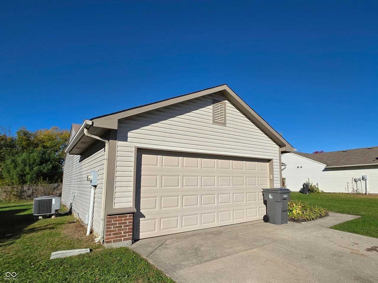 6165 Pinnacle Blvd - Photo 2 of 18