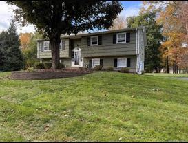 7 Brentwood Dr - Photo 1 of 1