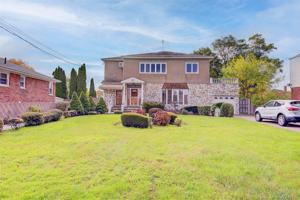 featured image of 14954 21st Ave #2