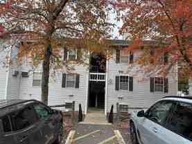 12 Lexington Hl #2 - Photo 1 of 1