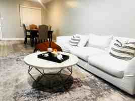 featured image of W Glendale Ave